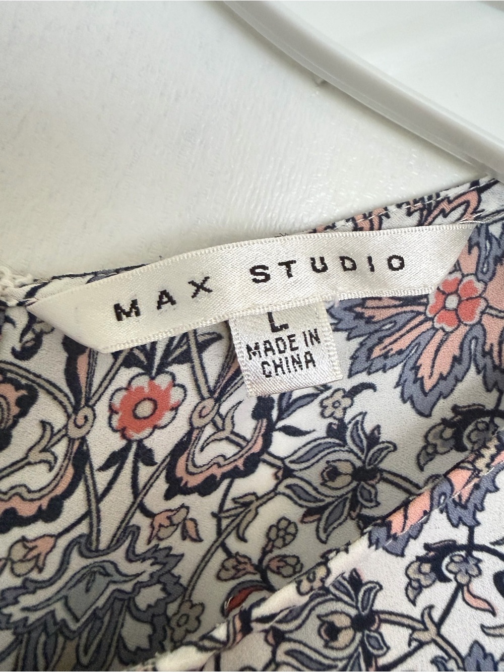 Max Studio Sleeveless Mosaic-Print Camisole in Blue and Cream - Picture 10 of 11